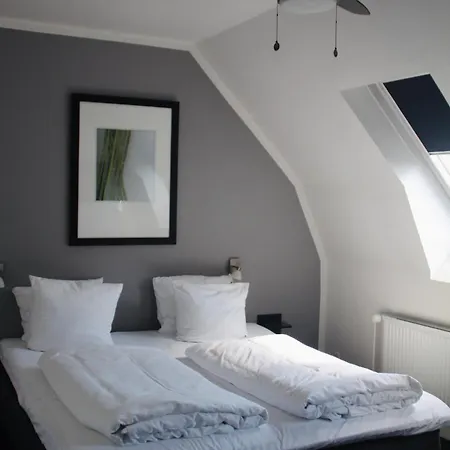 Hotel Petra 3*