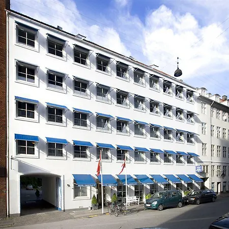 Christian Iv Hotel 4*