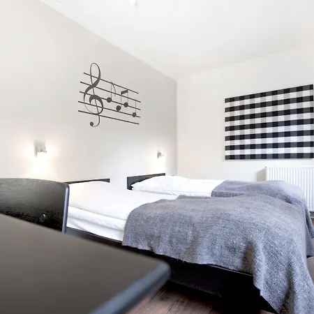 Petra Hotell 4*