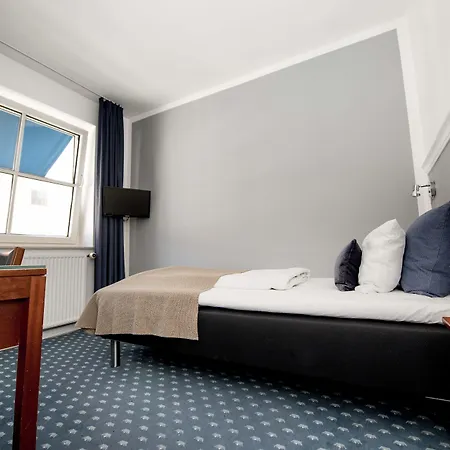 Hotell Petra 4*