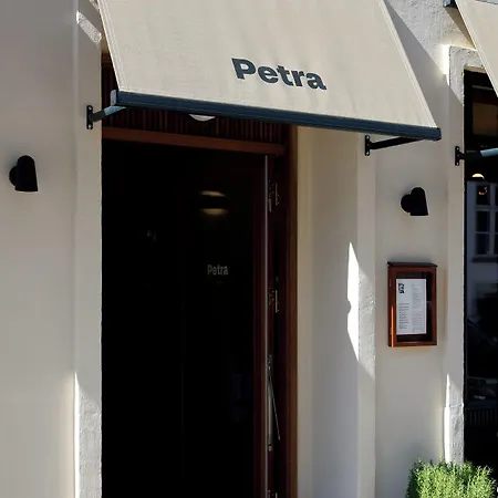 Hotel Petra 4*