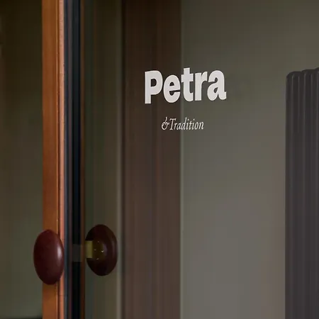 Hotel Petra 4*